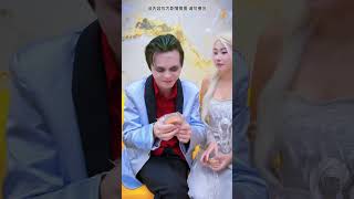 ¿Los ángeles están siendo controlados angel funny payaso cosplay clown anime couple comedy [upl. by Miehar]