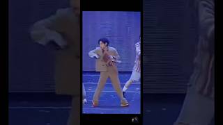 BTS V and jk dance short video 😎💃🕺💃🕺😍😍😘🥰🥰BTS membersbtsarmy Vjk1k kriti😎😍😘😘😘🥰🥰🥰🥰😍😍😘😎😘😘 [upl. by Imuyam495]