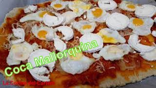 Coca Mallorquina de sobrasada quesos miel huevos Receta Mallorquina [upl. by Nalim]