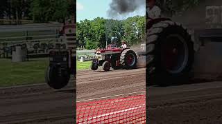 Farmall 460 pulling in Light 3000rpm at Lesterville SD 2024 [upl. by Ulberto541]