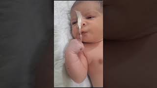 45kg Newborn born normally with meconium just after birth First moments of Life cute baby [upl. by Araik432]