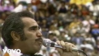 Vicente Fernández  No Me Se Rajar En Vivo [upl. by Idel]