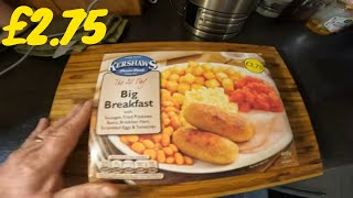 The £2 75 All Day Big Breakfast Review From KERSHAWS Frozen Foods [upl. by Ernestus]