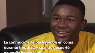 Adolescente afroamericano se despierta de un coma hablando español [upl. by Aneehc]