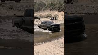 Cheyenne 🎱 chevy cheyenne negra z71 4x4 corridos offroad azusa river silverado [upl. by Bihas]