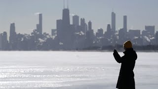 Vague de froid arctique sur le Midwest américain [upl. by Sateia]