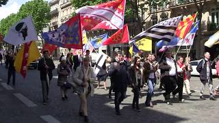 Catholique et Français toujours  Chant en hommage à Sainte Jeanne dArc [upl. by Siurtemed642]