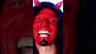 REVIEW  NÃO DÁ ALÉM DO HOMEM TORTO TUDO É TORTO NO NOVO FILME DO HELLBOY shorts [upl. by Iris]