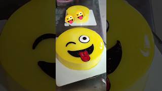 Smiley cake decorating ideas 😜💡shorts shortsfeed youtubeshorts cake [upl. by Sitoiganap]