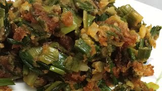 spring onion tiffin recipekandyachya patichi sukki bhaji from maharastra [upl. by Tcideneb]