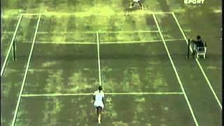 Chris Evert vs Martina Navratilova  1981 Australian Open F [upl. by Okia]