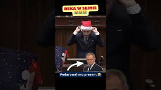 Tusk dostał bawarskie spodnie na Mikołajki 🤣🤣🤣 polityka polskapolityka humor viralshorts [upl. by Sonia]