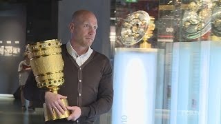 Matthias Sammer bringt DFBPokal in die Erlebniswelt [upl. by Virgy]