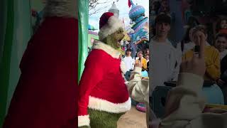 AN ICONIC ENTRANCE FROM THE GRINCH AT UNIVERSAL STUDIOS ORLANDO  GRINCHMAS [upl. by Mahla]