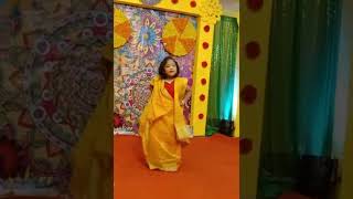 Cute baby dance  Romio Romio Song Dance [upl. by Philip920]