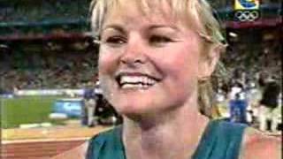 Melinda Gainsford  Round 2 200m Sydney 2000 [upl. by Aisila]