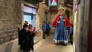 Ball de la Gegantona Laia  Festes de Santa Eulàlia de Barcelona 2021 1222021 [upl. by Corliss]