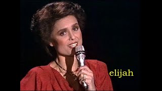 DALIAH LAVI JAHRESRINGE GLORY TO ISRAEL AND UKRAINE [upl. by Nnylannej989]