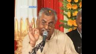 AAJ LALI ESHI  आज लाली ऐसी  Bhajan By  Vinod Agarwalji [upl. by Leifer298]