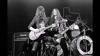 Thin Lizzy  02 Massacre  Nassau Coliseum New York 6th Feb 1977 [upl. by Faxen]