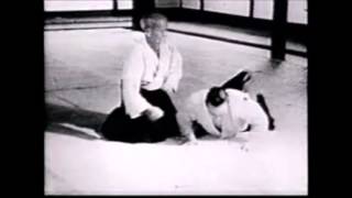 Morihei Ueshiba  Suwari Waza  Hanmi Handachi Waza [upl. by Wj]