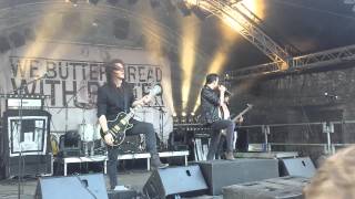 We Butter The Bread With Butter  13 Wünsche Live  Die Festung Rockt 2014 [upl. by Anavlys]