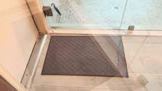 Super Absorbent Bathroom Rug Reveiw [upl. by Llednyl151]