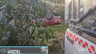 UNA CAMIONETA CAYO DESDE LA BARRANCA A UN PATIO EN PATAGONES [upl. by Rask228]