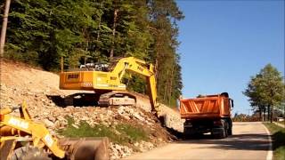 LIEBHERR Bagger in Action [upl. by Adamina]