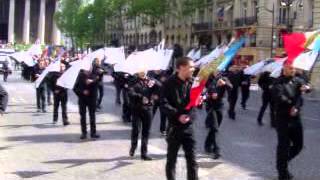 Manif des patriotes contre le mondialisme c9m 2013 à Paris [upl. by Niamart]