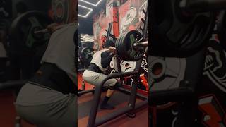 90 Kg Squats 🦵🔥✅ gym squat legday shorts fitness bodybuilding strength weightlifting [upl. by Anoet]