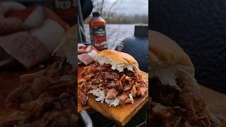 pulled pork in de kamado [upl. by Hardunn141]