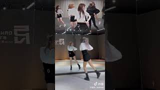 violeta  izone cover dance izone [upl. by Ppilihp]