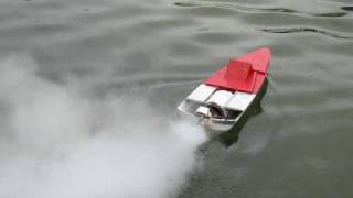 Steam Jet powered experimental boat Model Boat Mayhem [upl. by Annamarie581]