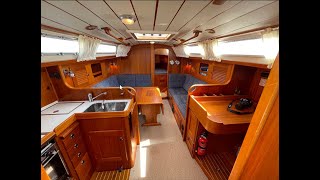 Hallberg Rassy 34 Inside [upl. by Notle]