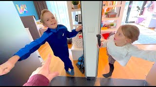 DE KiNDEREN MOGEN 1 DAG HUN SLAAPKAMER NiET UiT CHALLENGE  Bellinga Vlog 3128 [upl. by Enirod]