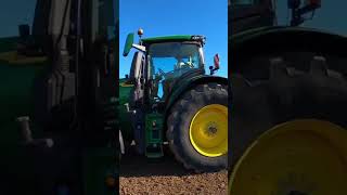 JOHN DEERE 6R 230 δουλεύει για σπορά σιτηρων farming agriculture johndeere farm [upl. by Hartwell201]