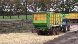 Afdeksysteem silagewagens Duteweerd Mechanisatie [upl. by Eiramadnil]