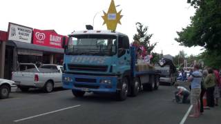 Hanmer Springs Christmas Parade [upl. by Herwin]