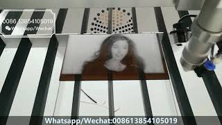 laser engraving photo on acrylic  Lasergravur Foto  Photo de gravure laser [upl. by Watkin]