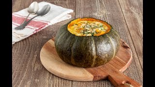 Zucca al forno ripiena di formaggi [upl. by Valtin]