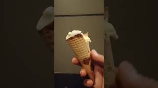 Cone icecream ഇത് അച്ഛനെ ഒന്ന്ടെസ്റ്റ് ചെയ്യാൻ താരോshortvideoyoutubeshortsytshortsviralvideo [upl. by Inttirb]