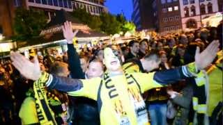 Dortmund 1252012 BVBFans feiern in der Dortmunder City beim Public Viewing [upl. by Sonitnatsnoc]