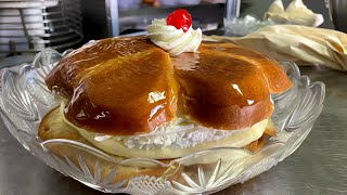 Il babà più buono del mondo è fatto in Calabria  Pasticceria Cicciò del Duomo [upl. by Mazurek]