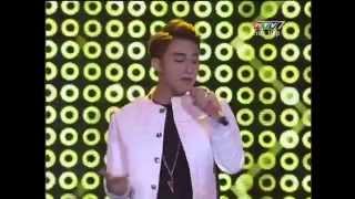 HTV7 AWARDS 2014  Sơn Tùng MTP Em Của Ngày Hôm Qua Live HD [upl. by Larok]