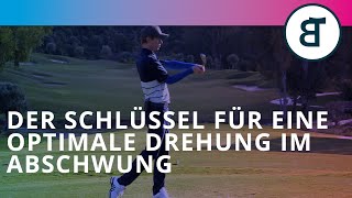 Wie du eine optimale Körperdrehung im Abschwung erlernst  Golfschwung  Golftechnik  Übung [upl. by Ciccia]