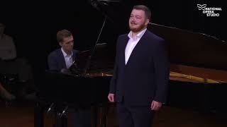 Salut Demeure chaste et pure  Faust  Gounod  Emyr Lloyd Jones Tenor [upl. by Blaze]