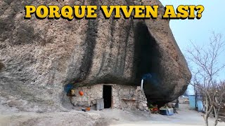 🇲🇽 Los Mexicanos que viven en CUEVAS [upl. by Barcellona173]