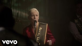 Annie Lennox  Mood Indigo Live [upl. by Alema]