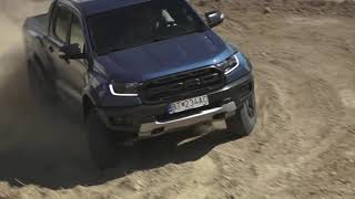 Sledujte nový Motoring Ford Ranger Raptor a Mazda 3 [upl. by Rogerg954]